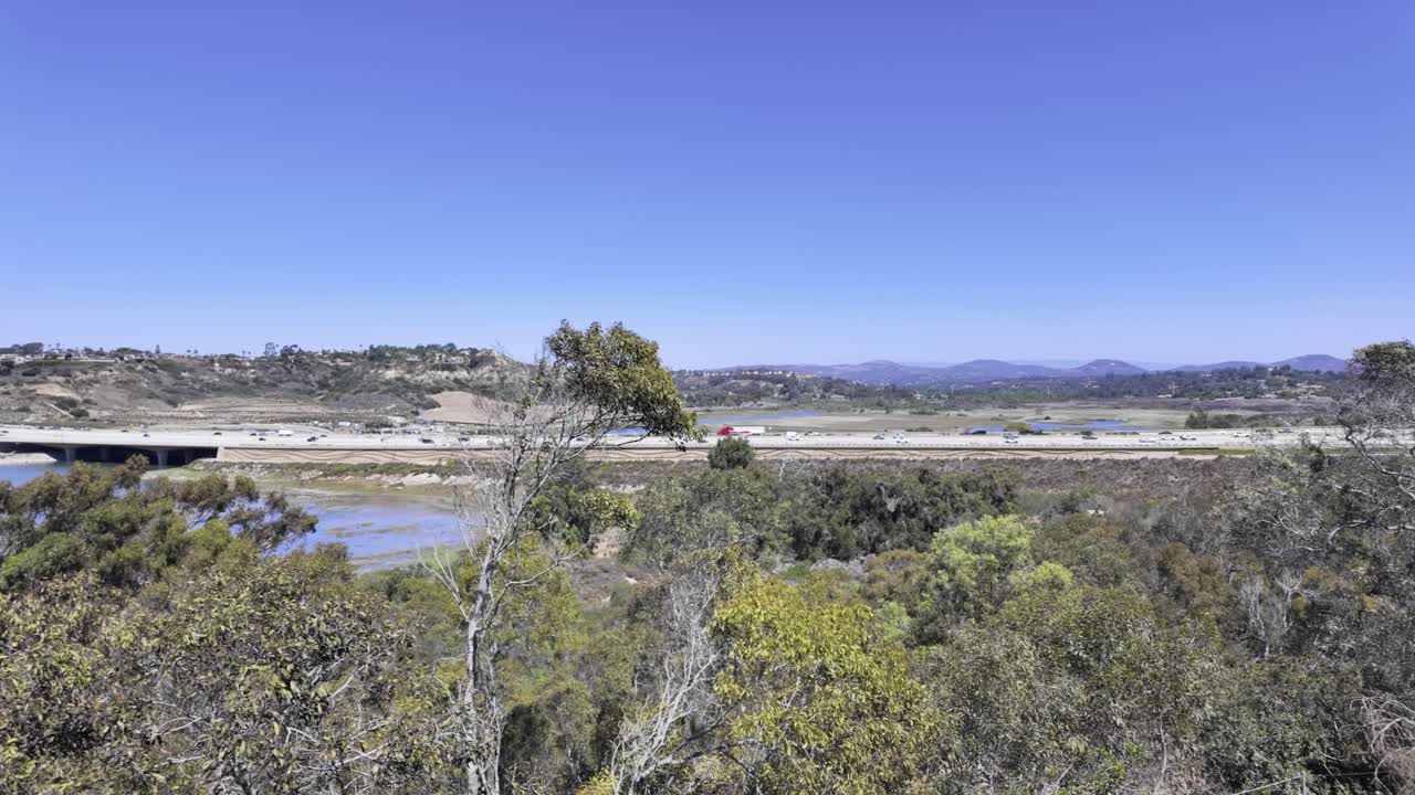 Annie’s Canyon Trail and the I-5 Freeway — Coastal Nature Meets Urban Life in San Diego, California