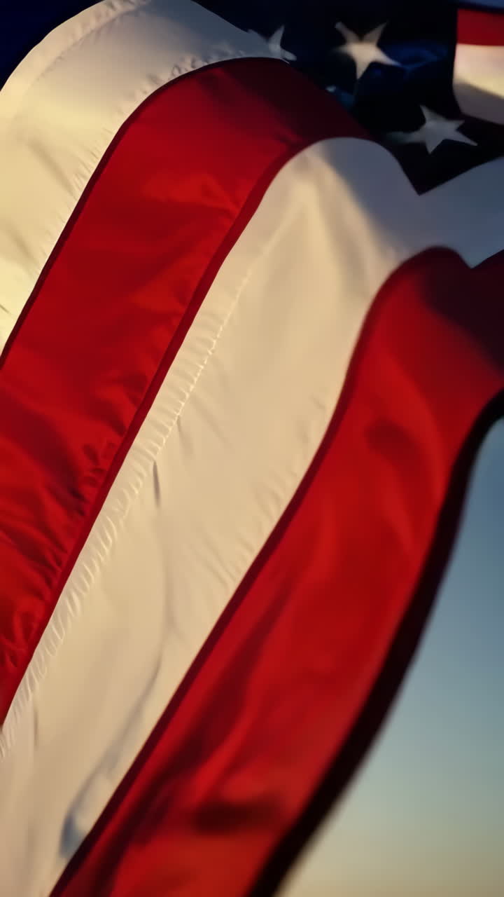bandera americana en el viento