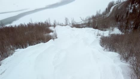 4k 30fps 滑雪場地的空中影片