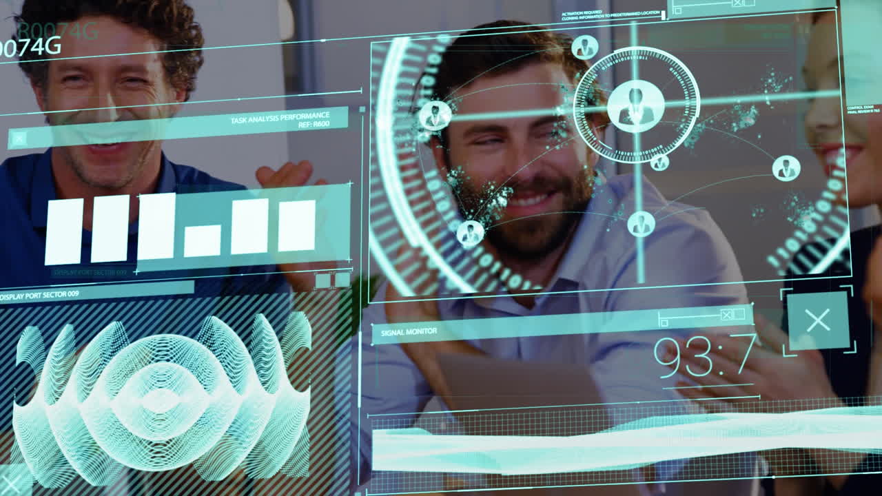 animación del procesamiento de datos financieros en diversas personas de negocios que se reúnen