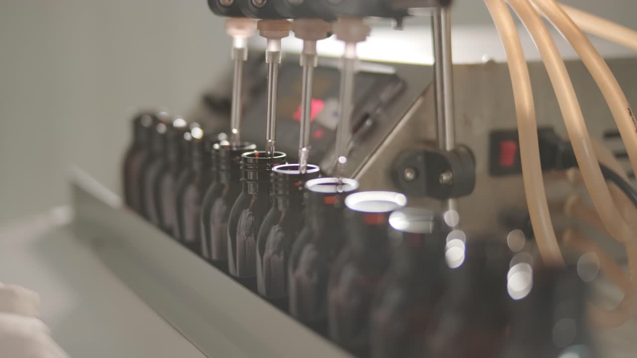 Pharmaceutical bottle filling process