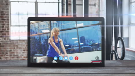 animación de una tablet que muestra a una mujer caucásica haciendo ejercicio. propagación del coronavirus