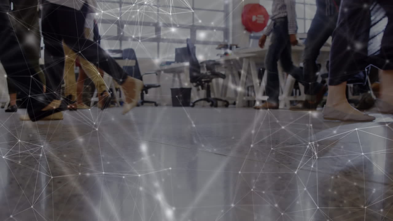 사무실에서 다양한 사업가들과의 연결 네트워크의 활성화