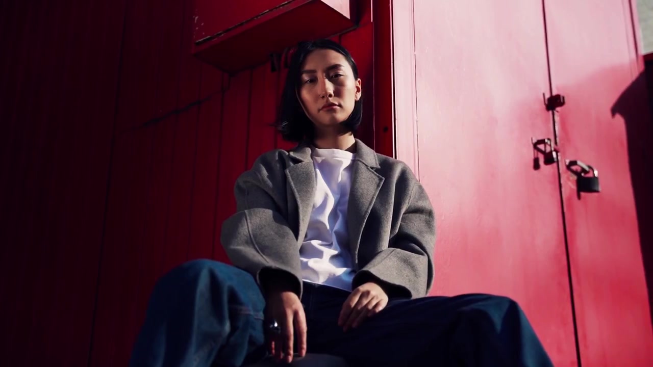 Dynamic Fashion Intro Featuring Diverse Young Women