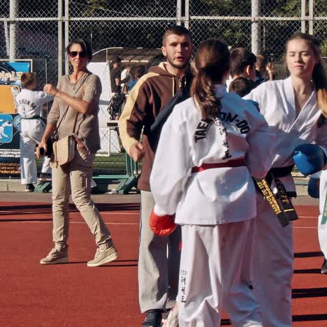 throw technique in taekwondo