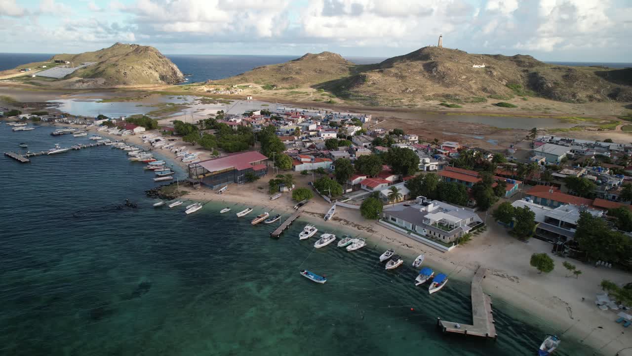 카리브 해 연안 도시 의 공중 사진