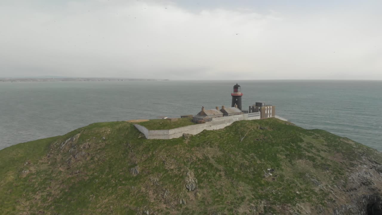 해안 마을 의 공중 사진