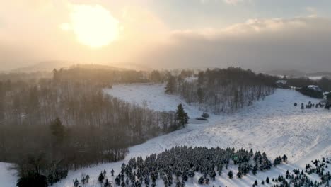 Escena-De-Invierno-Aérea-En-Las-Montañas-De-Carolina-Del-Norte-Cerca-De-Boone-Nc,-Carolina-Del-Norte