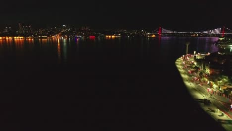 imágenes de drones del puente del bósforo de estambul por la noche durante el bloqueo de covid, jk01