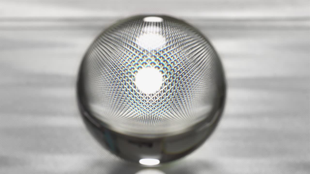 una bola de cristal abstracta con reflejo.