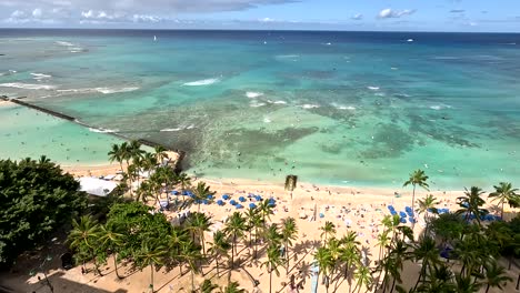 beautiful beach in hawaii