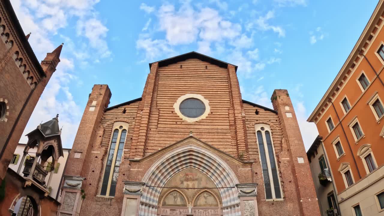 Basilica di Santa Anastasia in Verona, Italy, Gothic Architecture Exterior