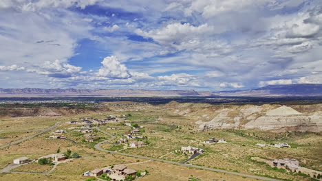 Drone-flyover-of-a-neighborhood-in-Grand-Valley,-Colorado
