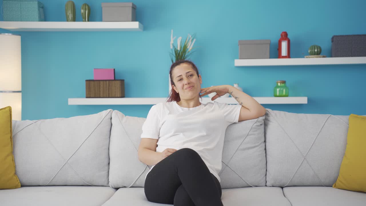 mujer feliz y pacífica.