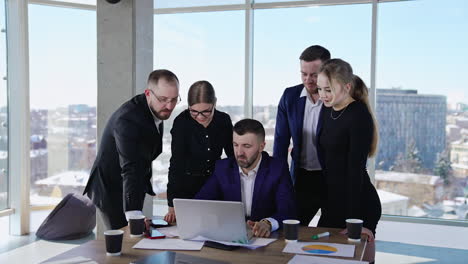 reunión del equipo de negocios