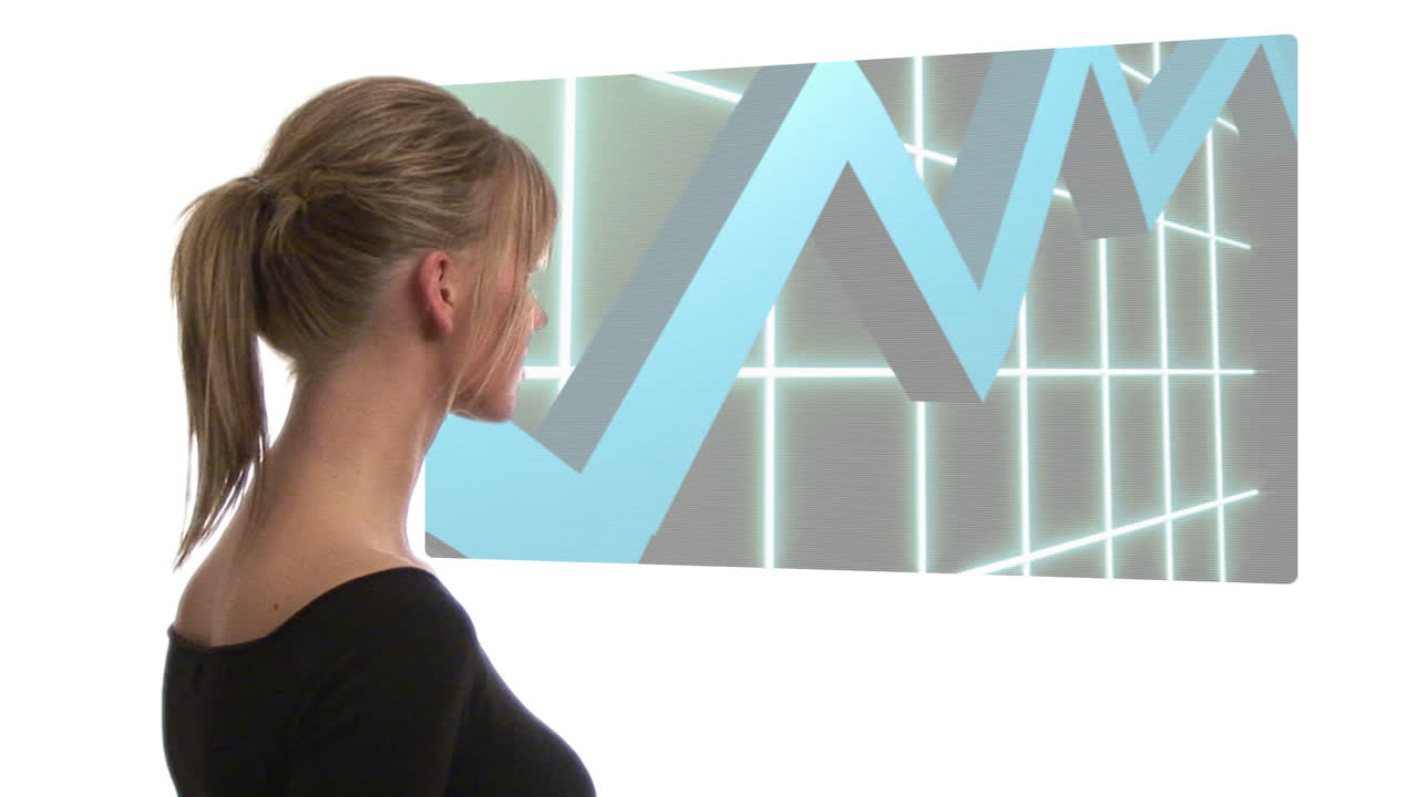 mujer de negocios que reporta ventas