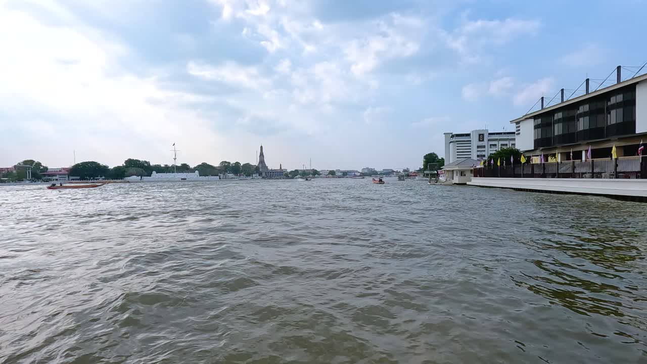 태국 방의 경치 좋은 페리 항구
