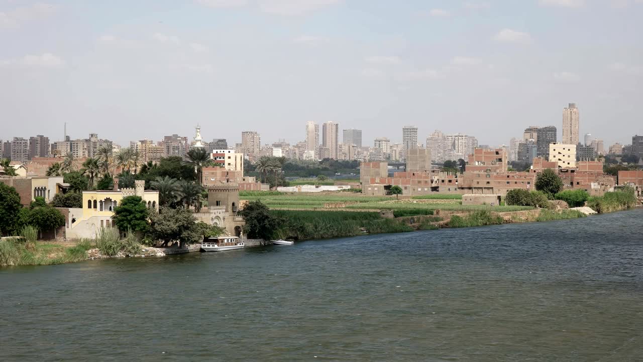 la orilla del río nilo en el cairo, egipto