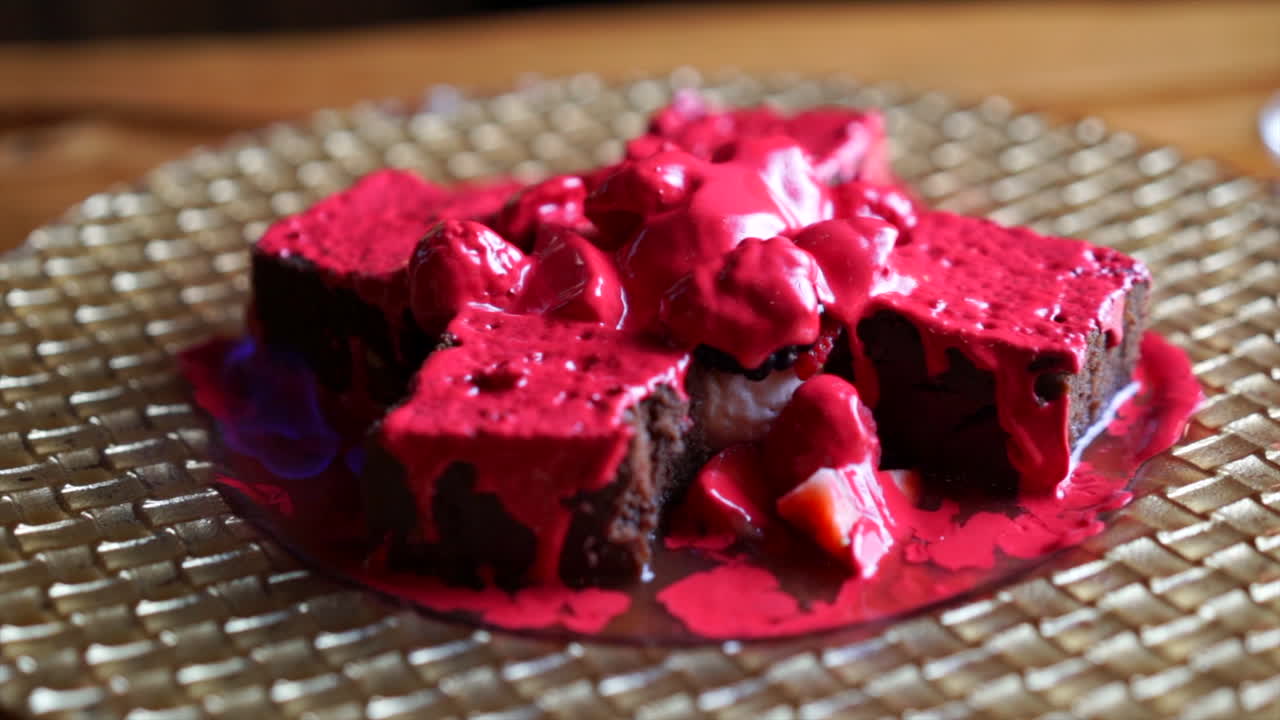 플레임 초콜릿 브라우니 골든 플레이트