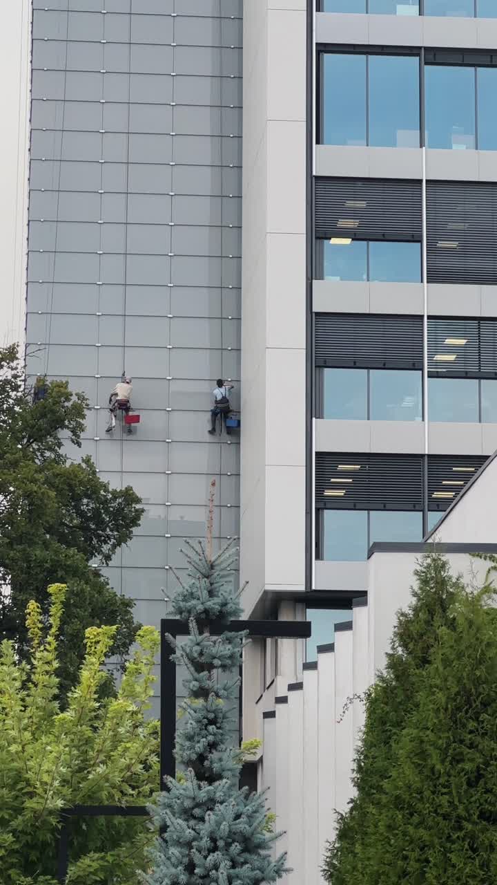 limpieza exterior del edificio