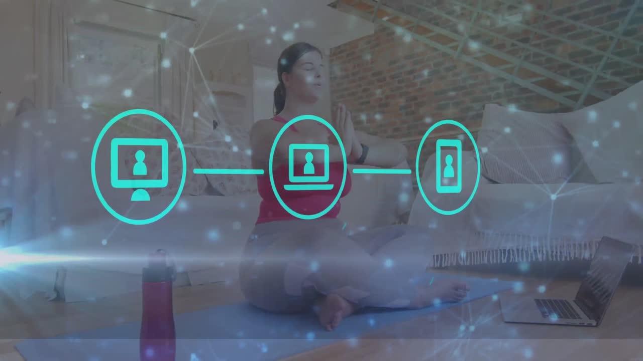 iconos digitales de neón y red de conexiones contra la mujer caucásica que realiza yoga en casa