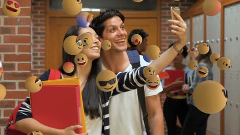 Emoji-Symbole-Mit-Freunden,-Die-Im-Hintergrund-Ein-Selfie-Machen