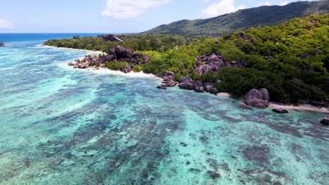 seychelles la digue rocas aéreo drone27.mp4