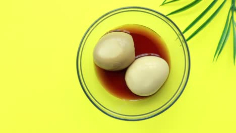 close up of eggs in a bowl