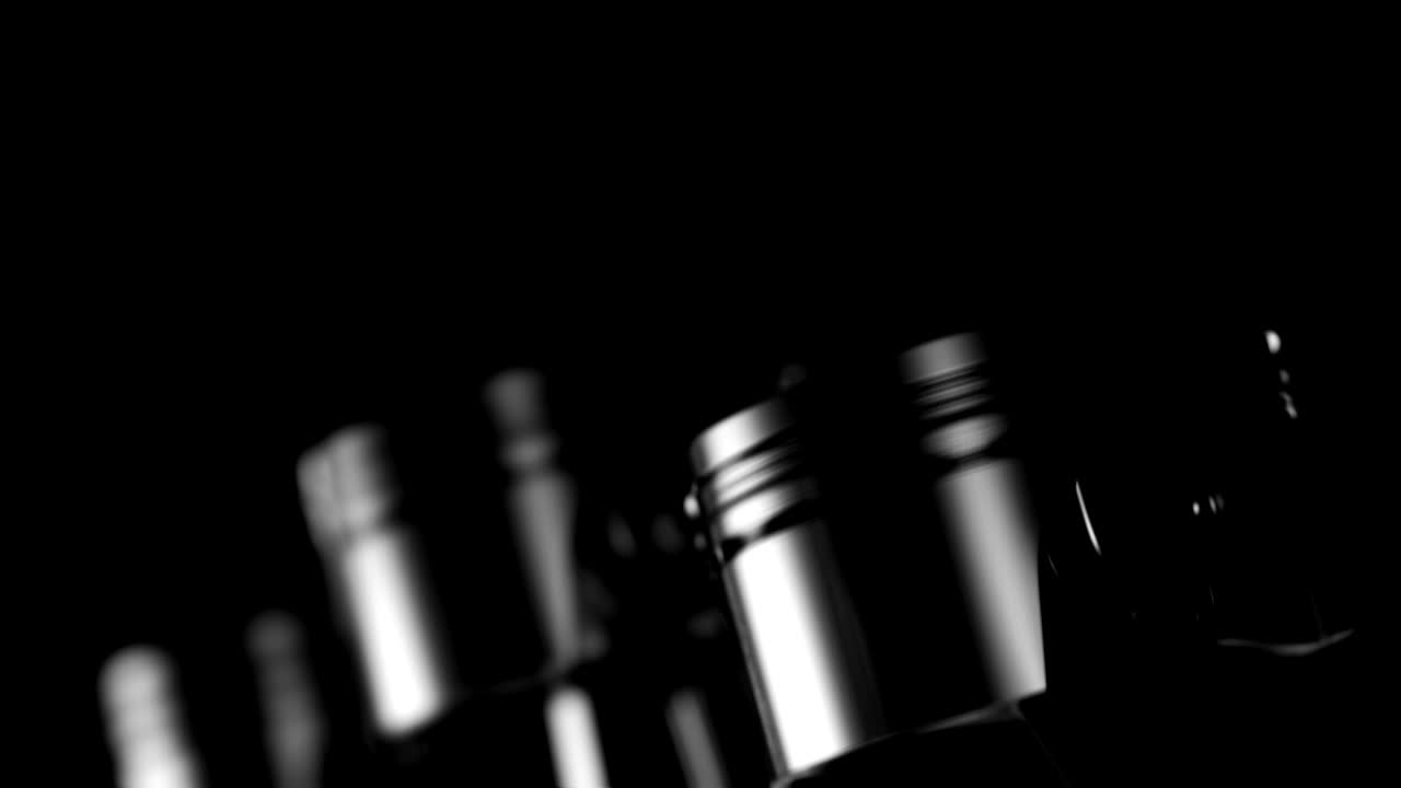 작동하는 피스톤과 크랭크 샤프트를 가진 모터. 자동차 엔진의 개념. 끝없는 엔진 운동.