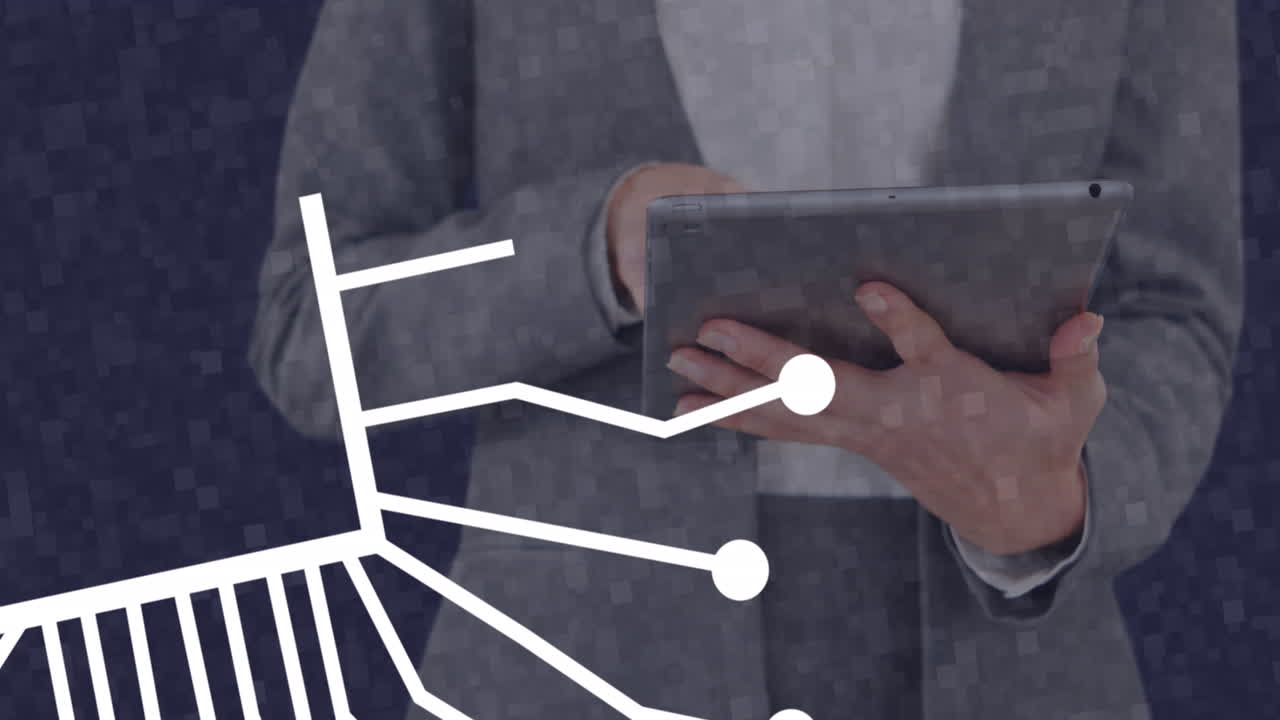 animación de un icono de procesamiento de datos sobre una mujer de negocios caucásica que usa una tableta