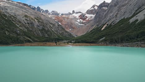 laguna esmeralda el lago más icónico de ushuaia