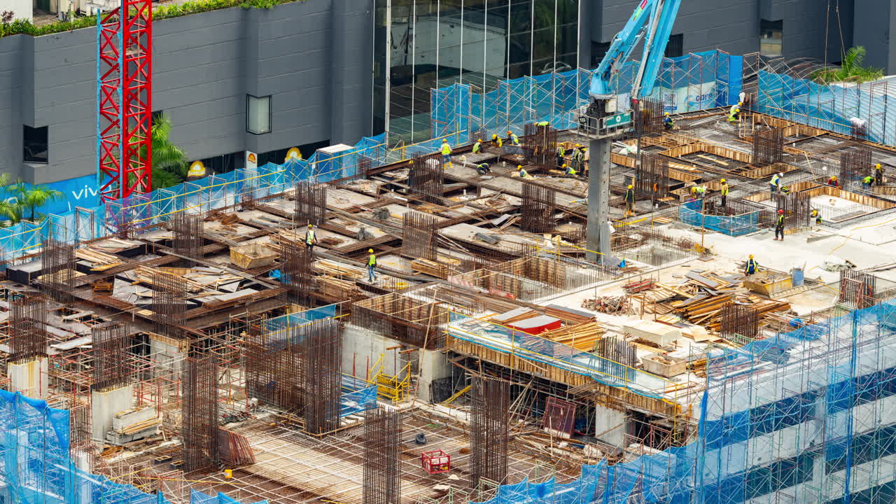 timelapse of skyscraper being built in kuala lumpur