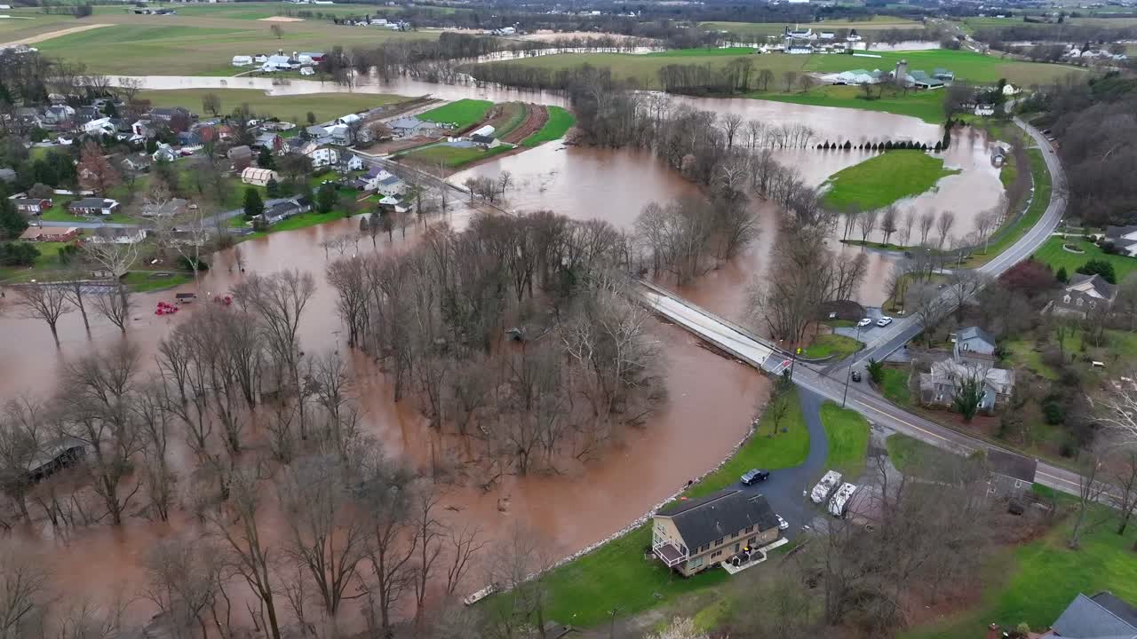Flooded road in American town during winter