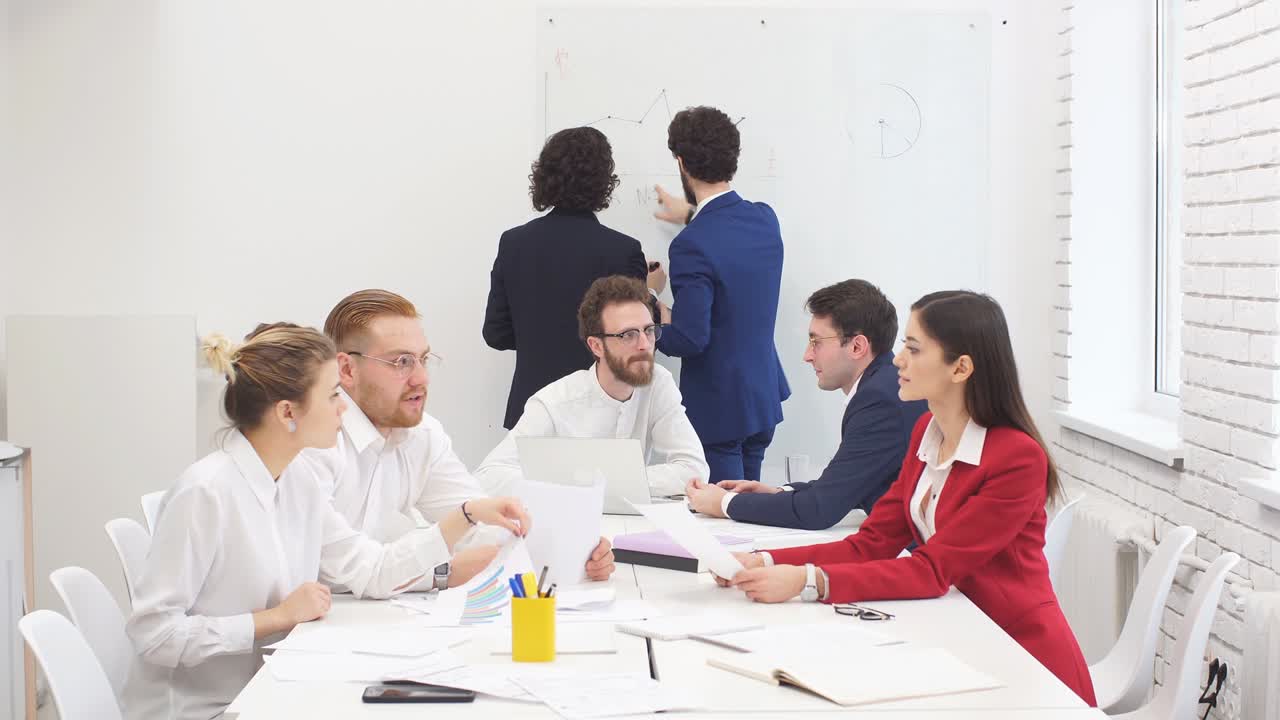 mejores trabajadores de un equipo de negocios exitoso