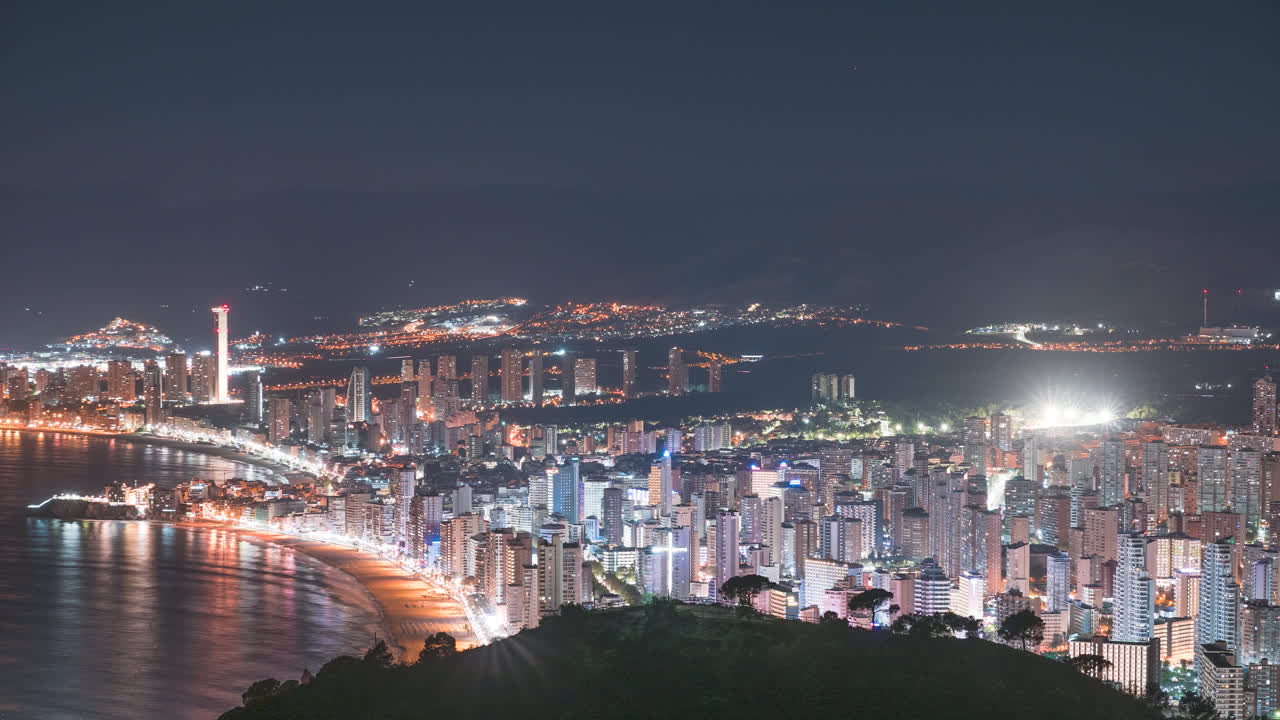 cruz de benidorm vistas atardecer paisaje urbano timelapse 4k