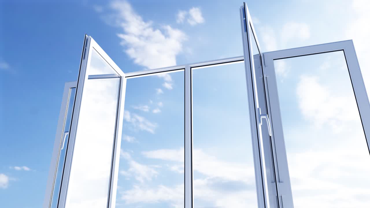 Porte a vetri moderne che si aprono contro il cielo blu