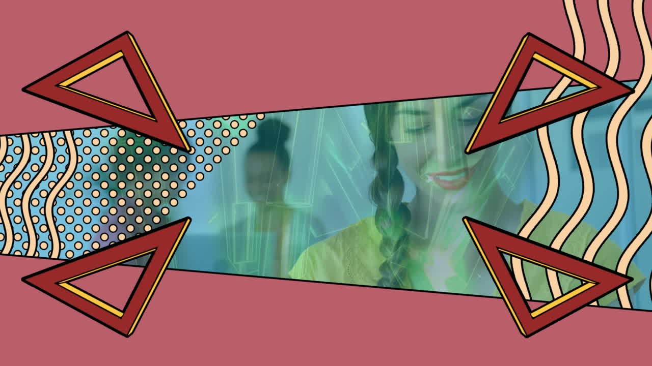 animación de formas abstractas girando sobre la mujer usando una tableta