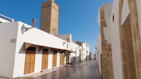 Street-view-of-the-citadel-of-Kasbah-of-the-Udayas,-Rabat,-Morocco