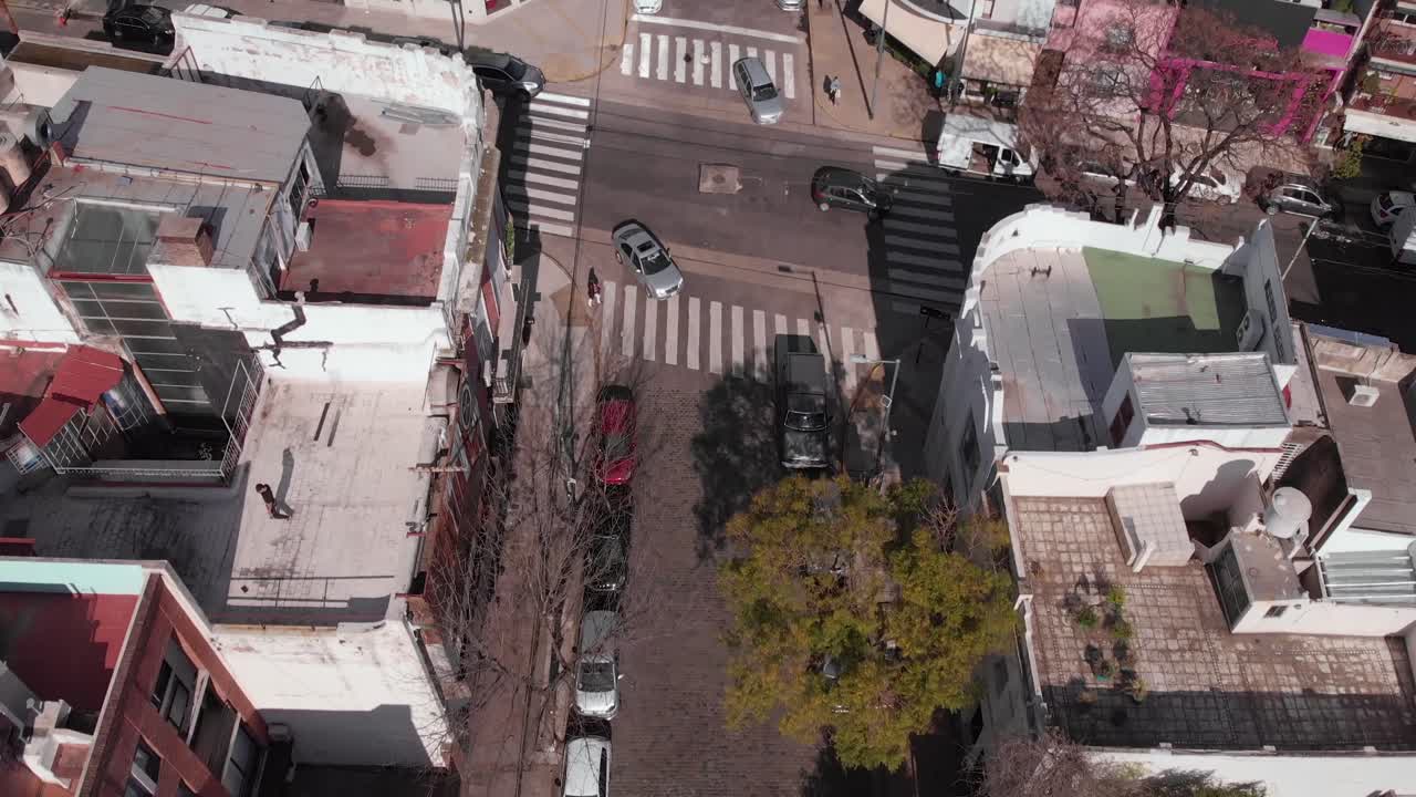 Riprese aeree con drone del centro di Buenos Aires, Argentina, skyline urbano
