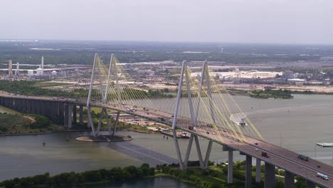 Toma-De-Establecimiento-Del-Puente-Fred-Hartman-En-Baytown-Texas