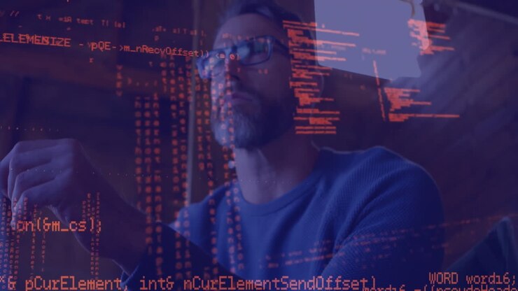 Animation af databehandling over kaukasisk mand, der bruger bærbar computer