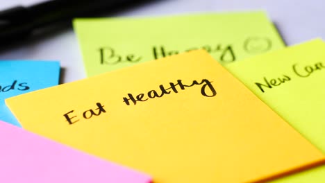 sticky notes with health and wellness goals