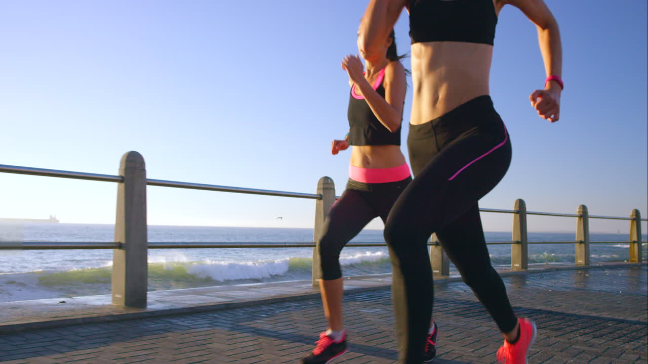 la energía se mueve a través de ellos sintiendo