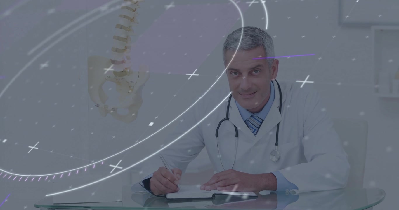 Doorschijnende overlay vervaagt, toont een dokter met stethoscoop die op een notitieblok schrijft voor een medisch dossier.