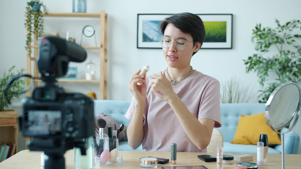 Makeup Tutorial by Beauty Blogger