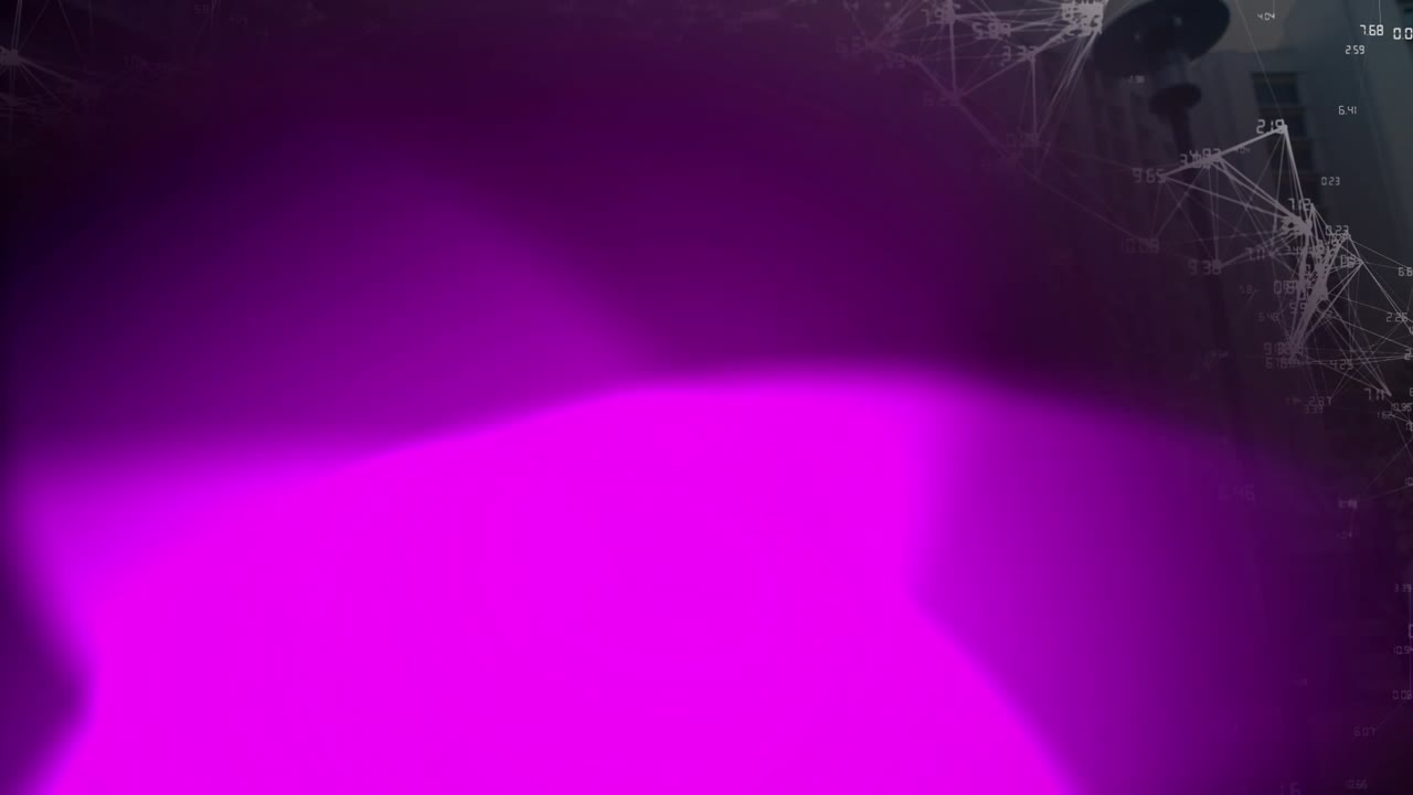 Animazione di forme viola e rete di connessioni con elaborazione dati su paesaggio urbano