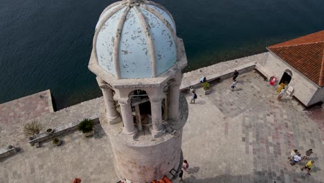 Montenegro-Perast-Abejón-Aéreo-3.mp4