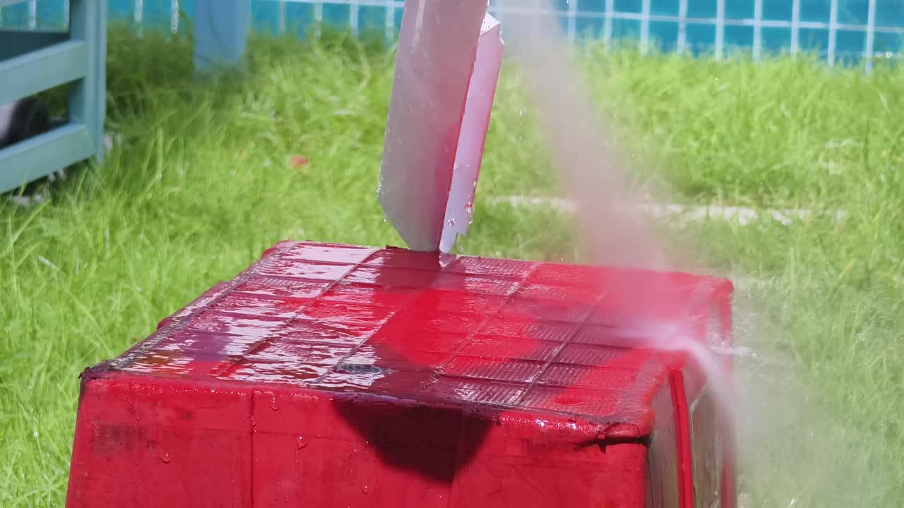 고압 세탁기로 청소