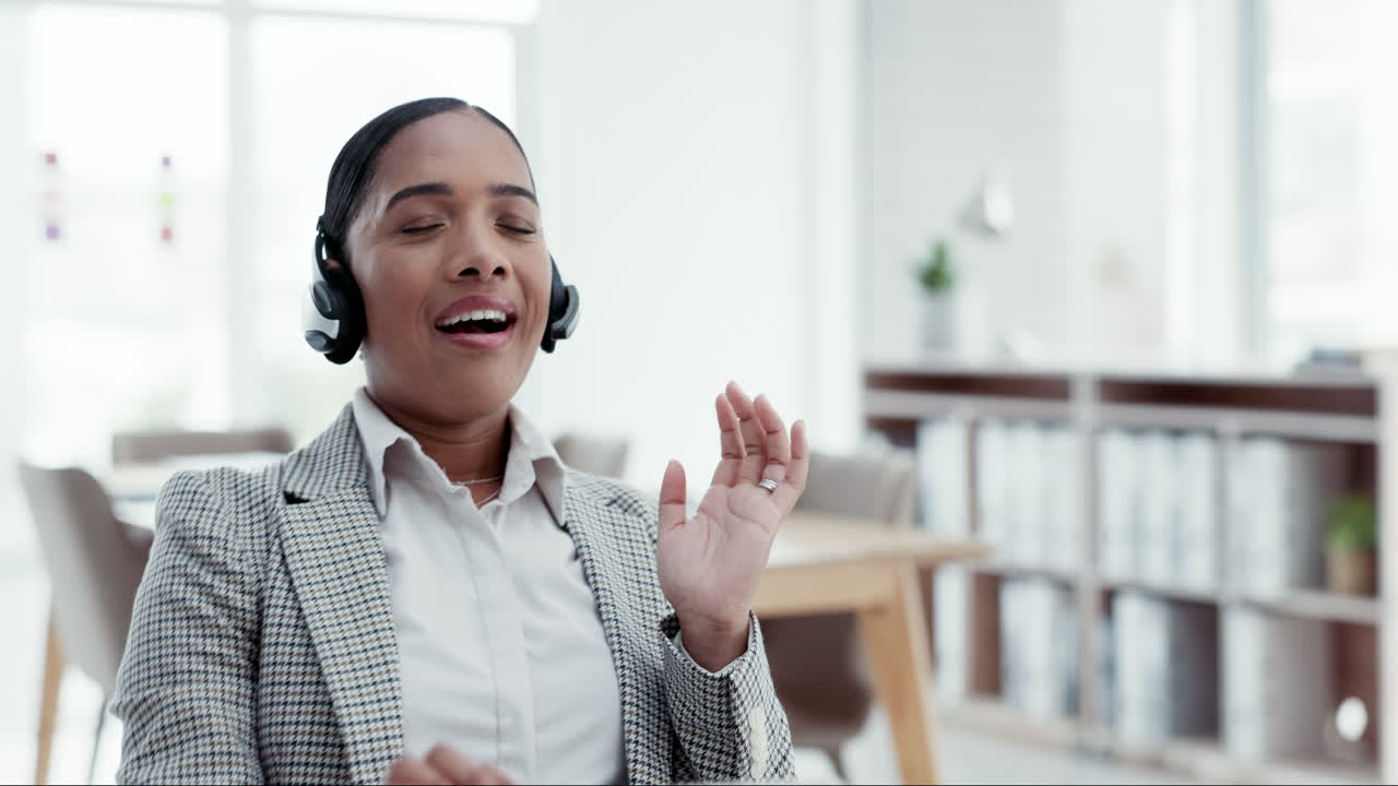 Customer service, telemarketing