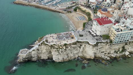 Benidorm-Balcon-del-Mediterraneo-at-Costa-Brava,-Spain---Aerial-4k